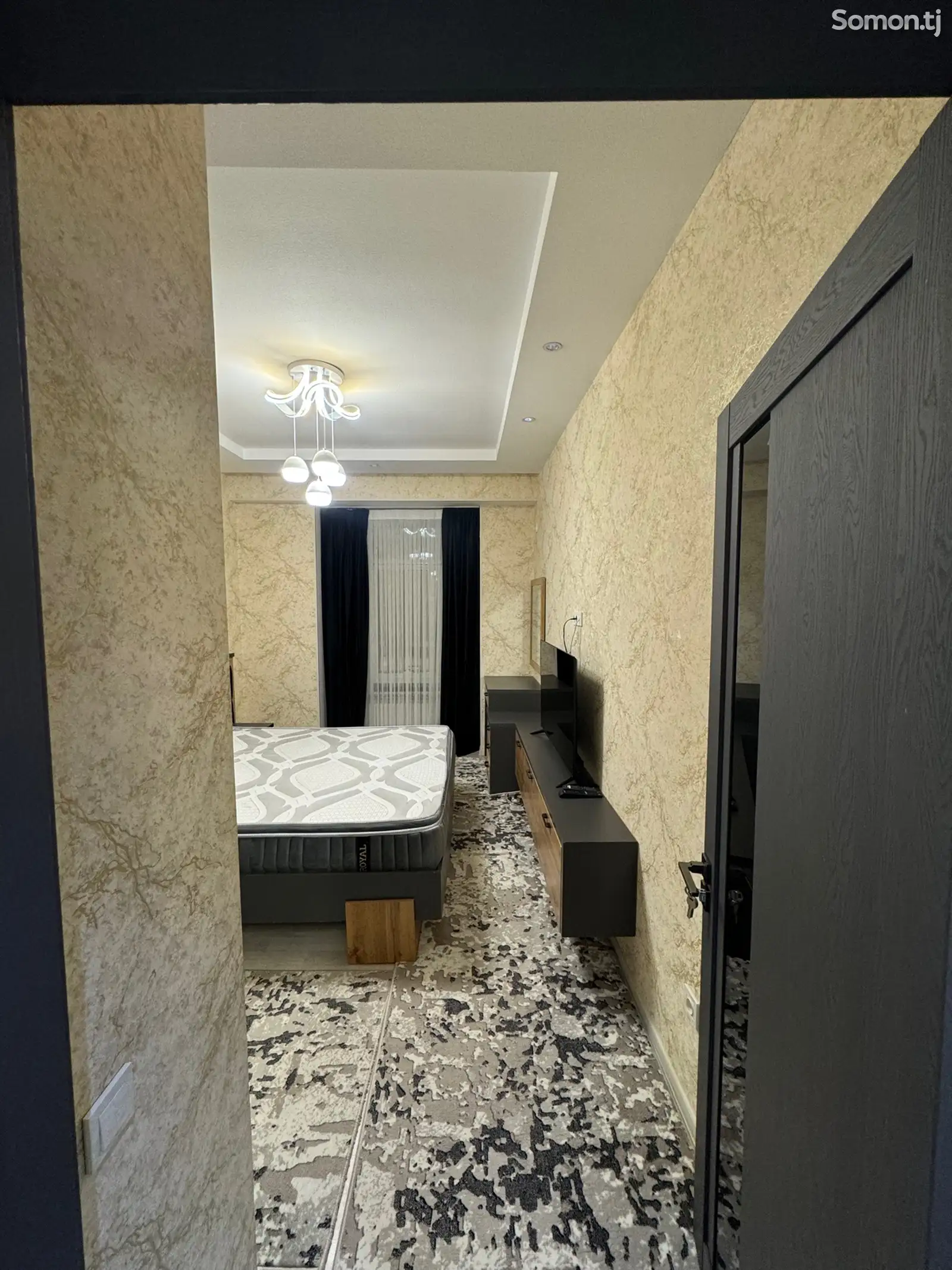 2-комн. квартира, 13 этаж, 55м², Роддом 2/Дом печать-12