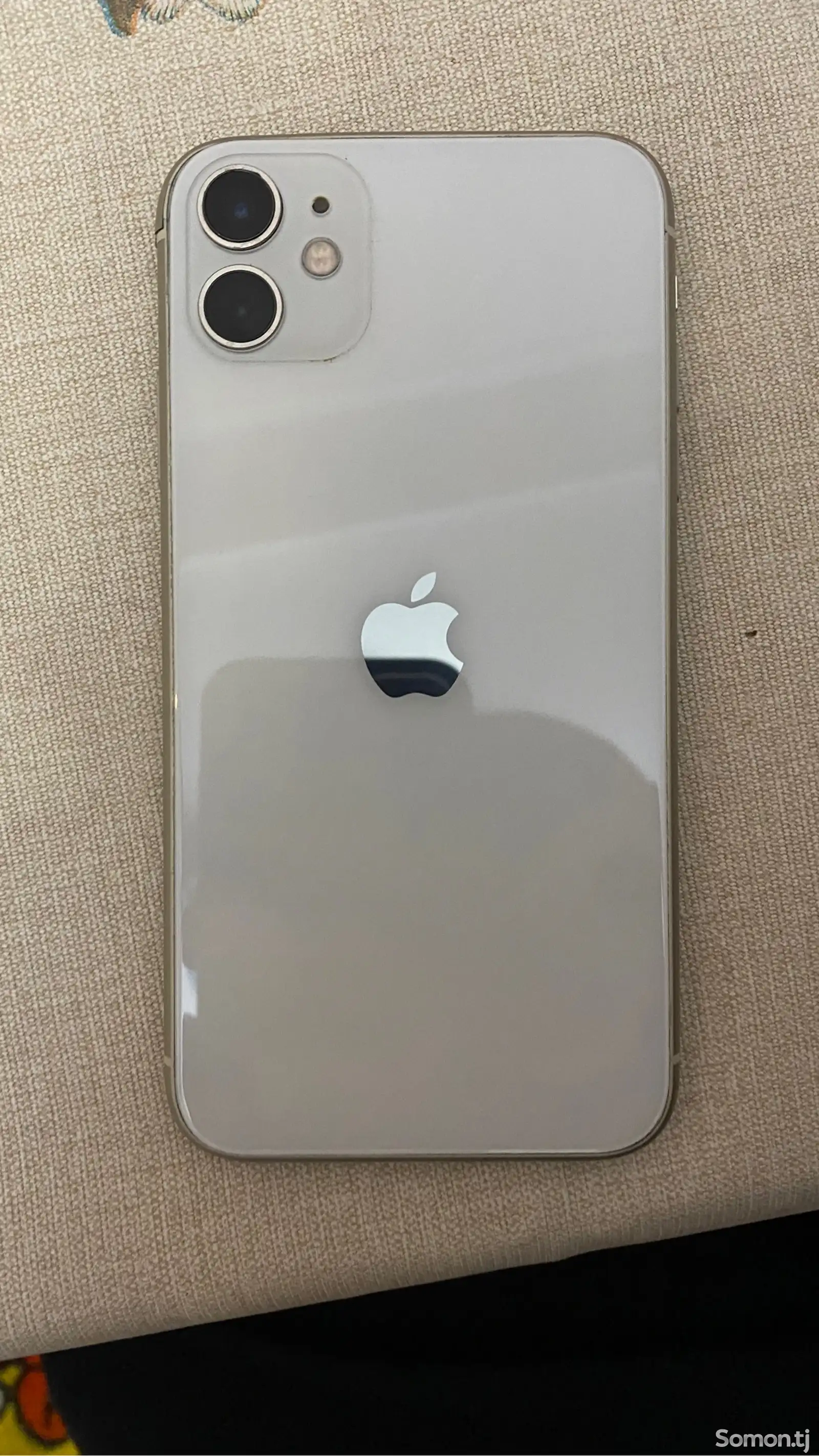 Apple iPhone 11, 4 gb, White-1