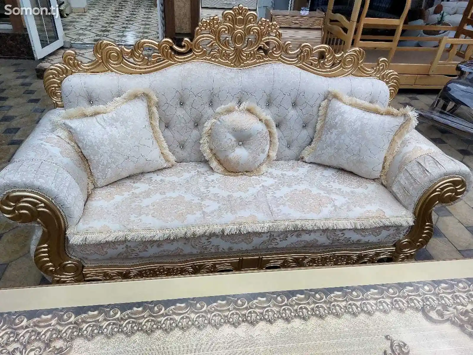 Королевский комплект диван и кресла-3