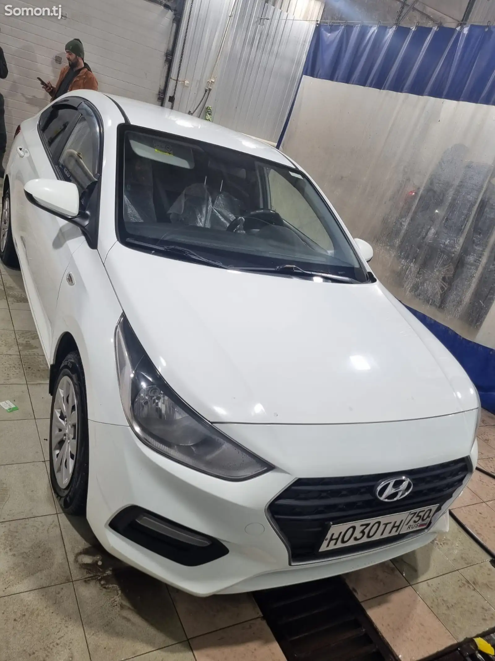 Hyundai Elantra, 2018-1