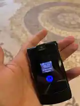 Motorola RAZR V3i-2