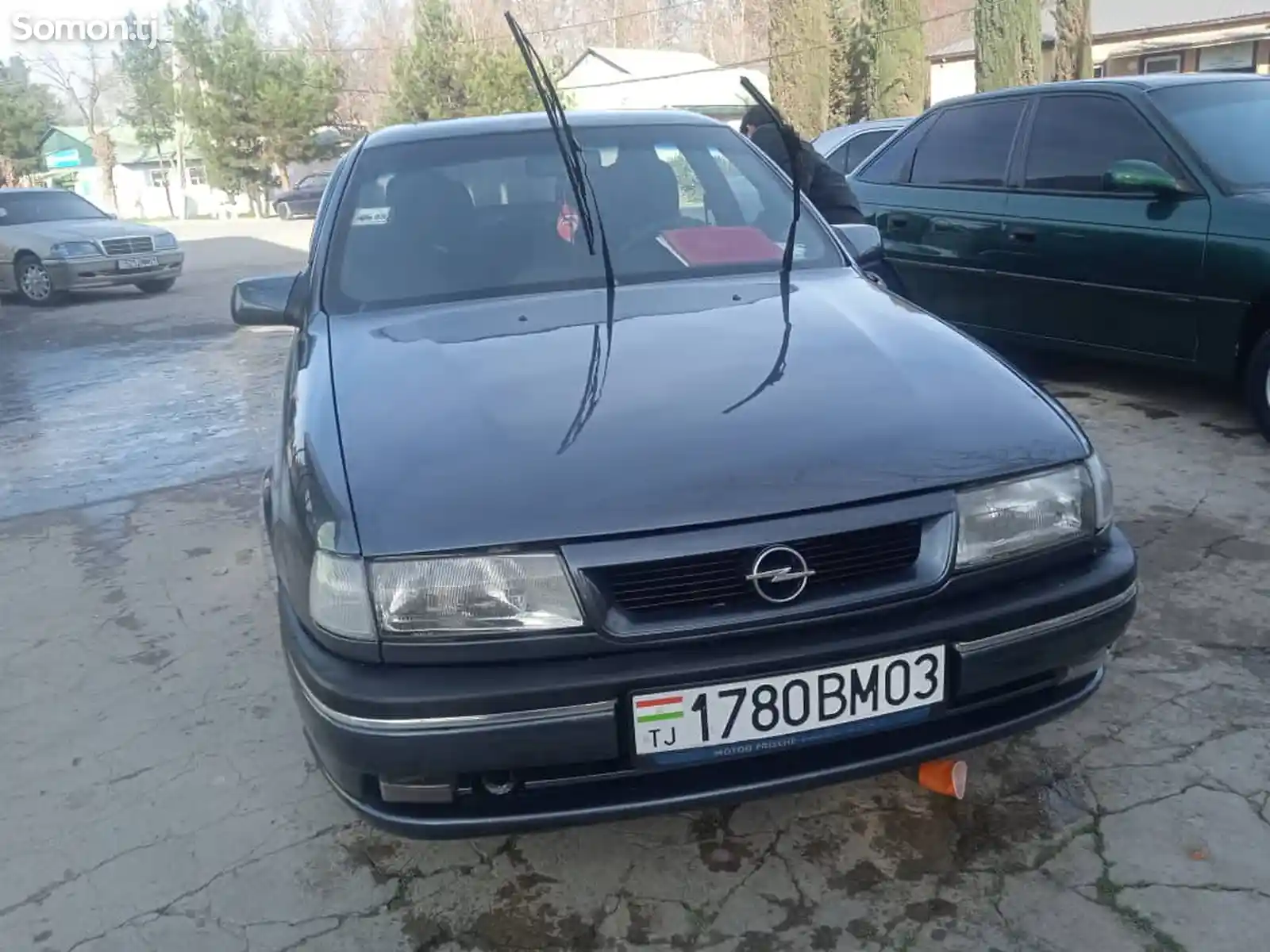 Opel Vectra A, 1995-1