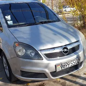 Opel Zafira, 2006