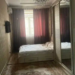 2-комн. квартира, 1 этаж, 100м², дар пеши Гостиница 🏩 Атлас