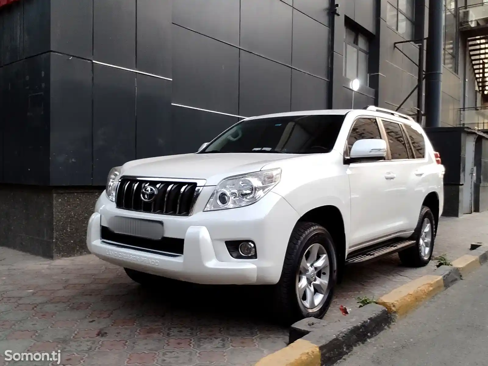 Toyota Land Cruiser Prado, 2013-1