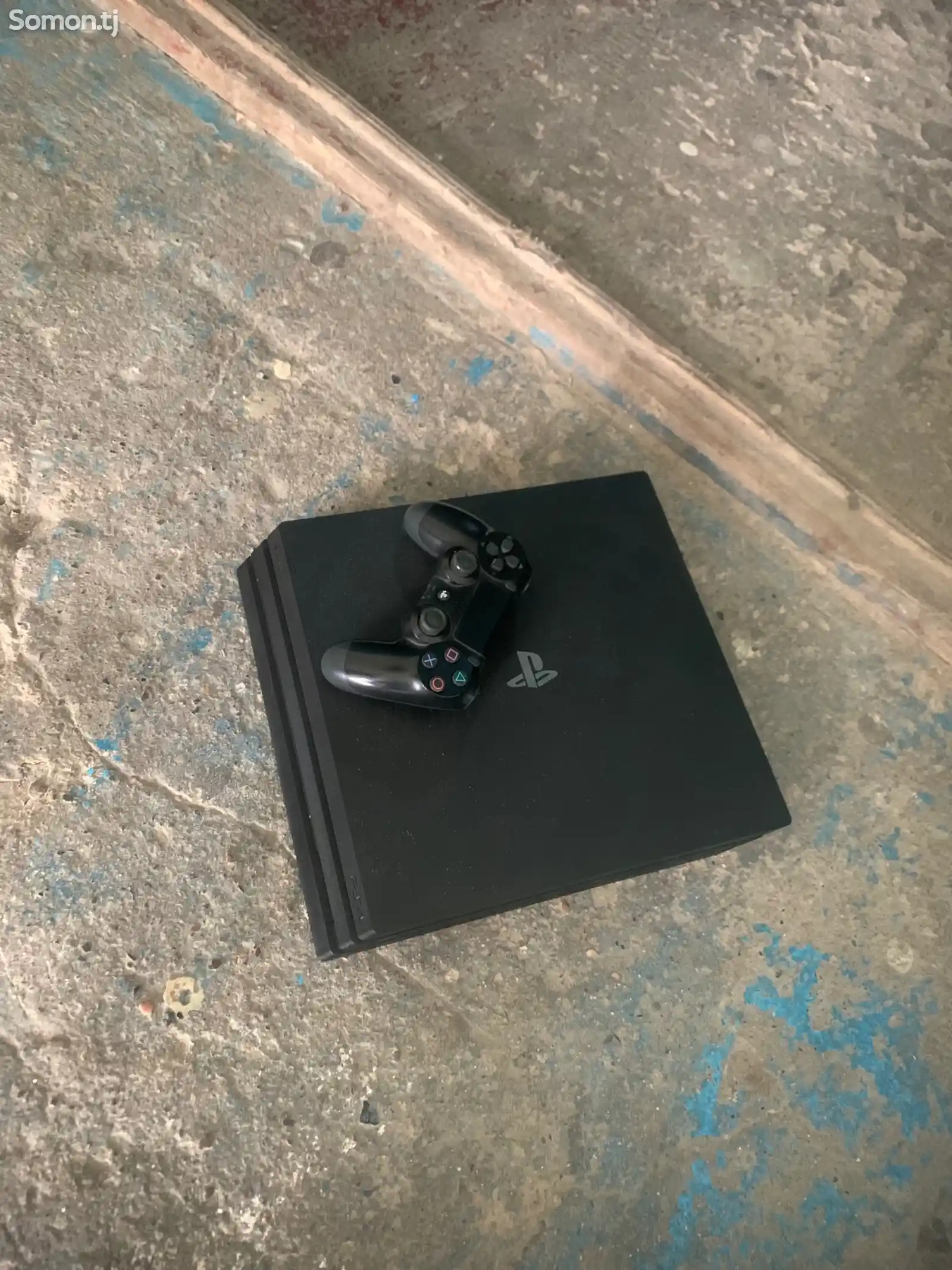 Игровая приставка Sony PlayStation 4 Pro-8