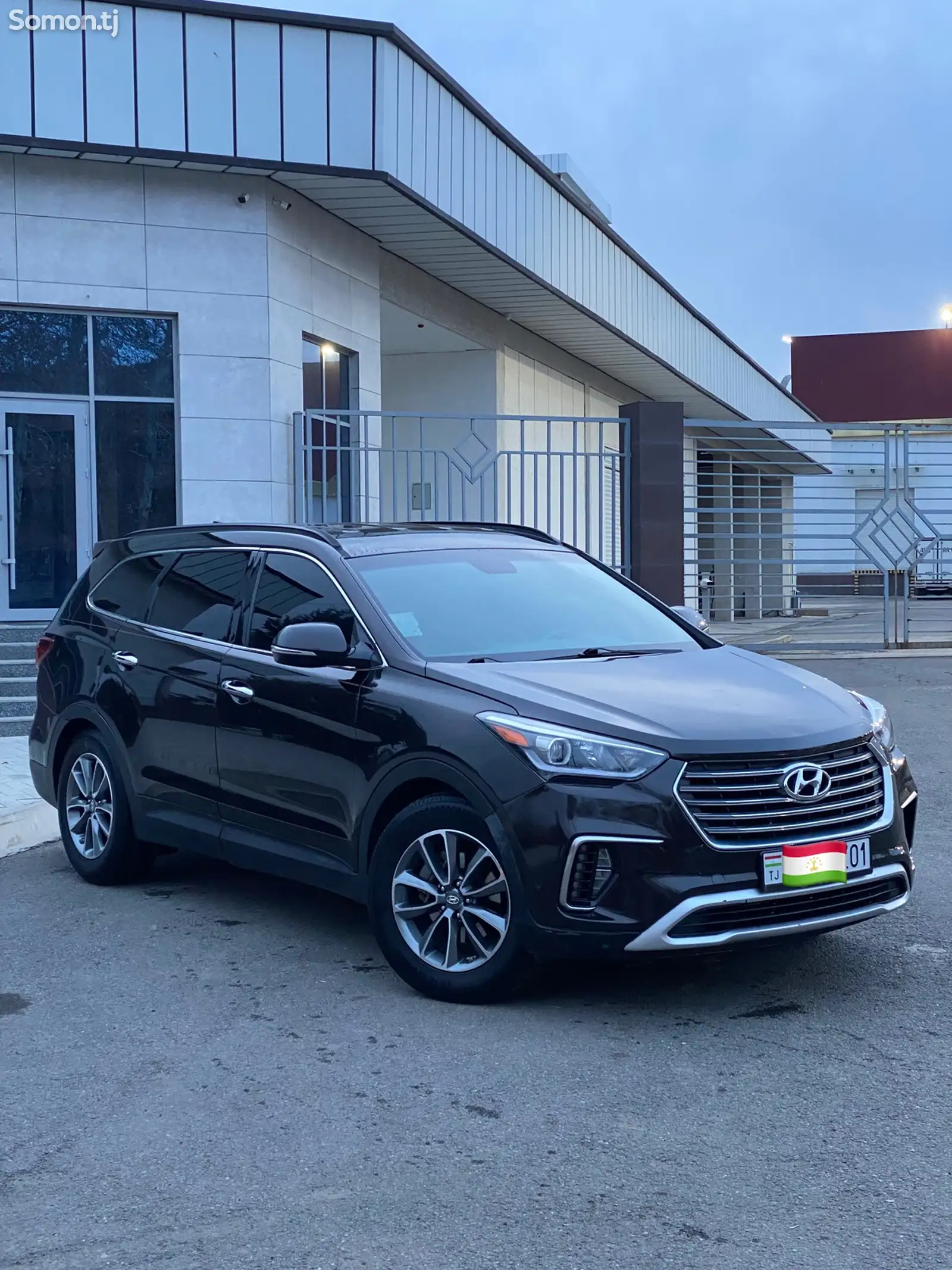 Hyundai Santa Fe, 2017-1