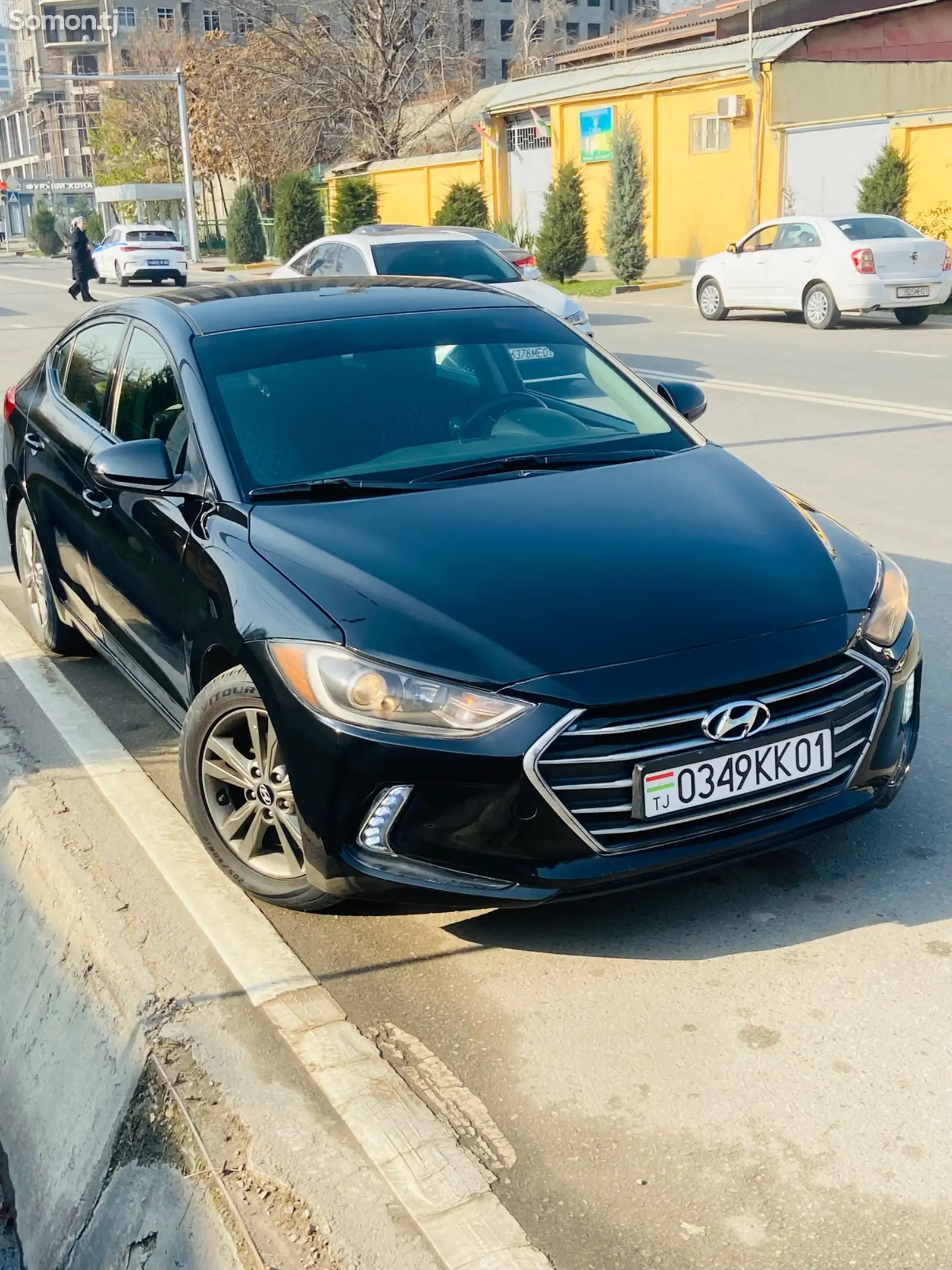 Hyundai Elantra, 2017-1