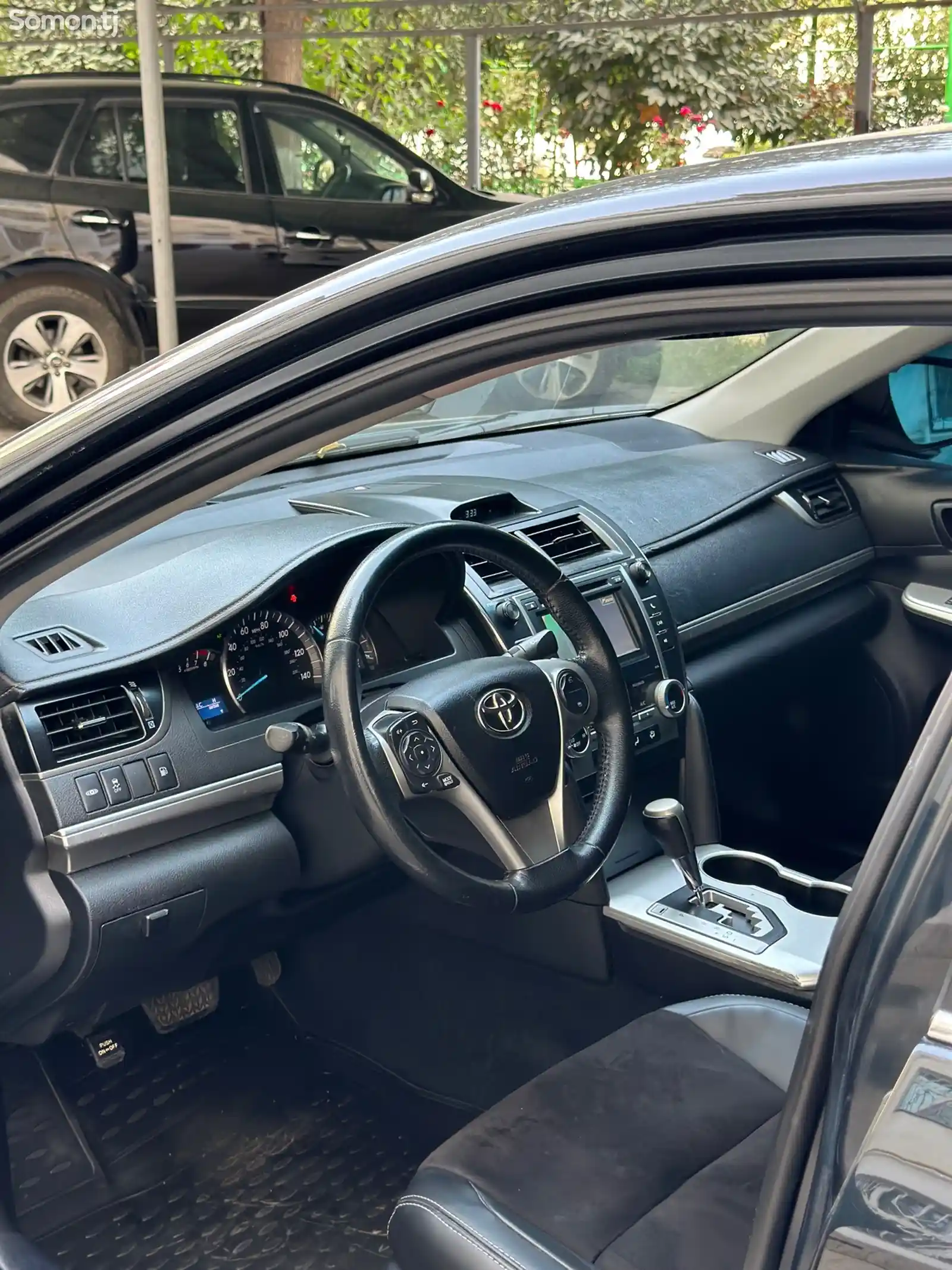 Toyota Camry, 2013-6