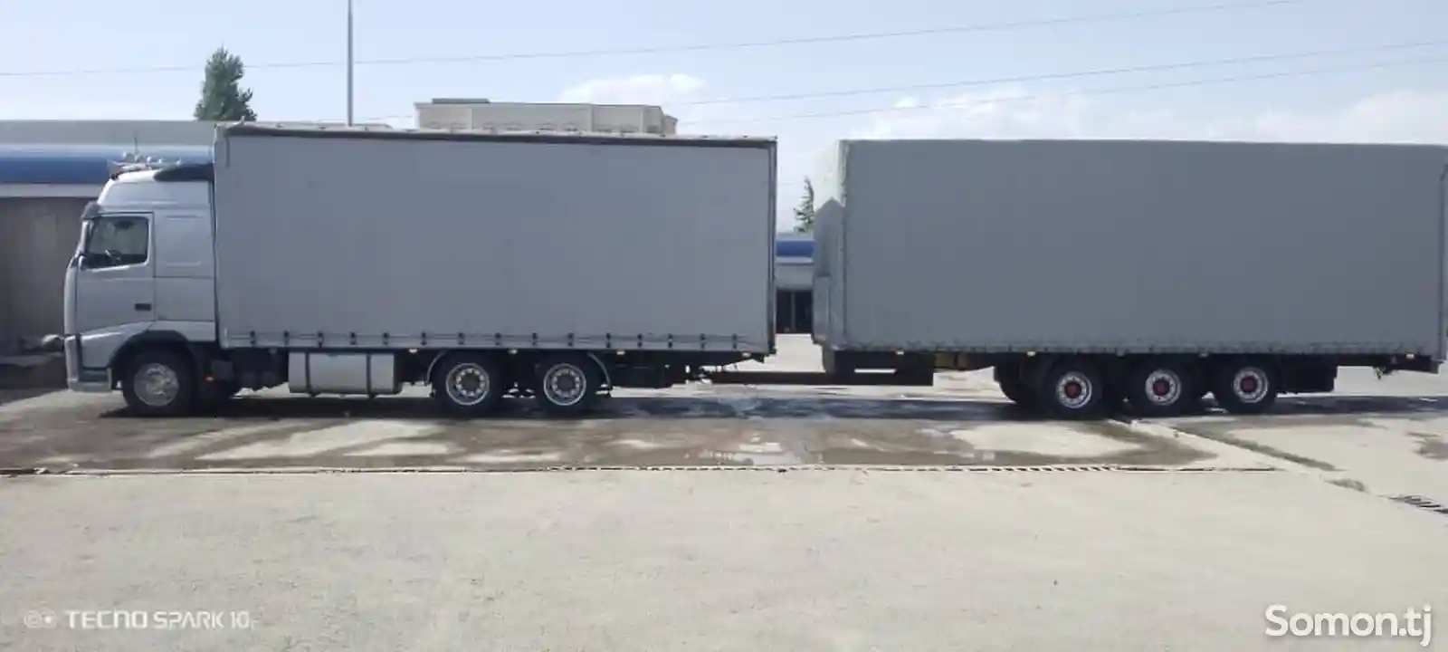 Бортовой грузовик Volvo FH13 520, 2008-8