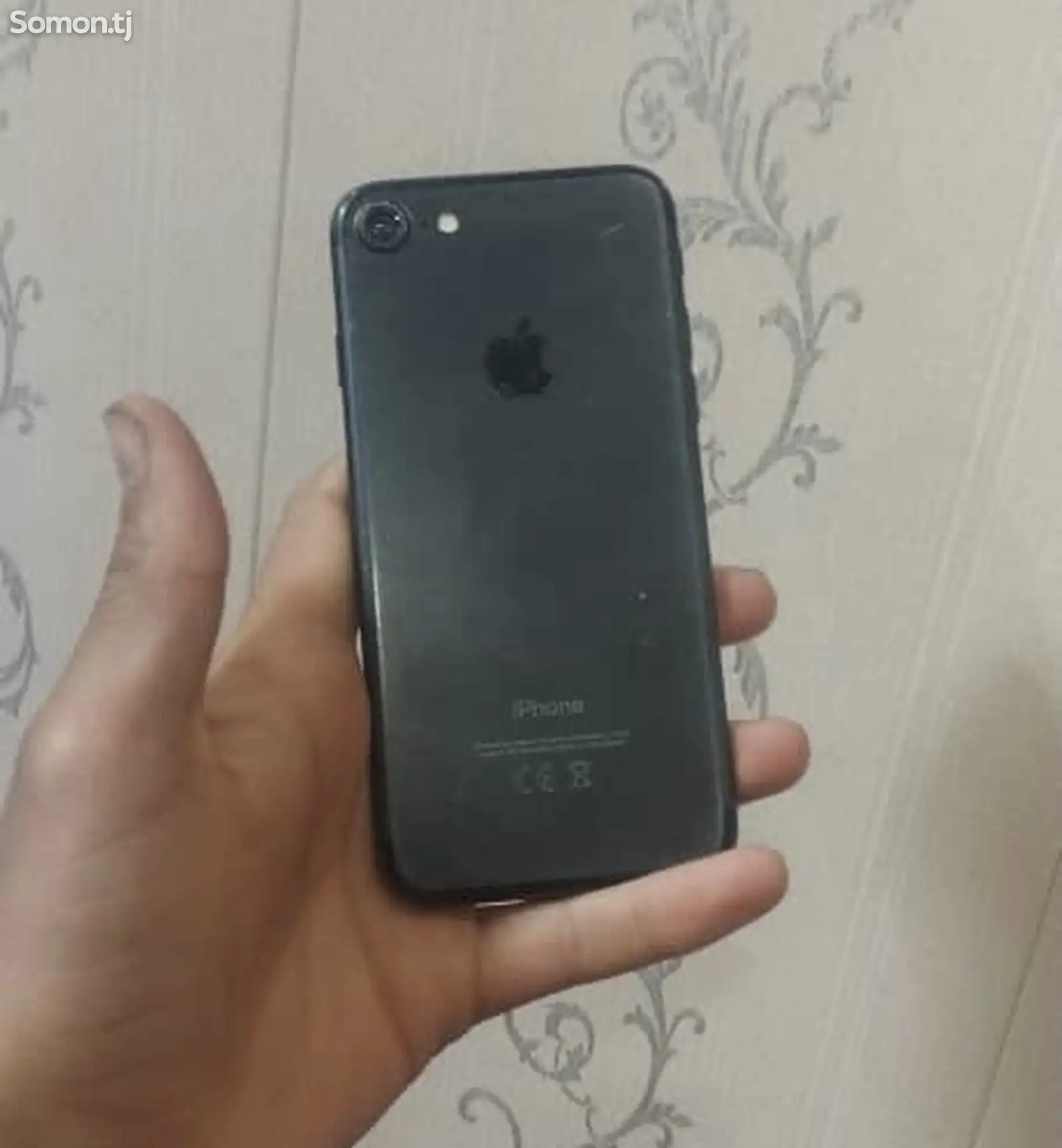 Apple iPhone 7, 32 gb-1