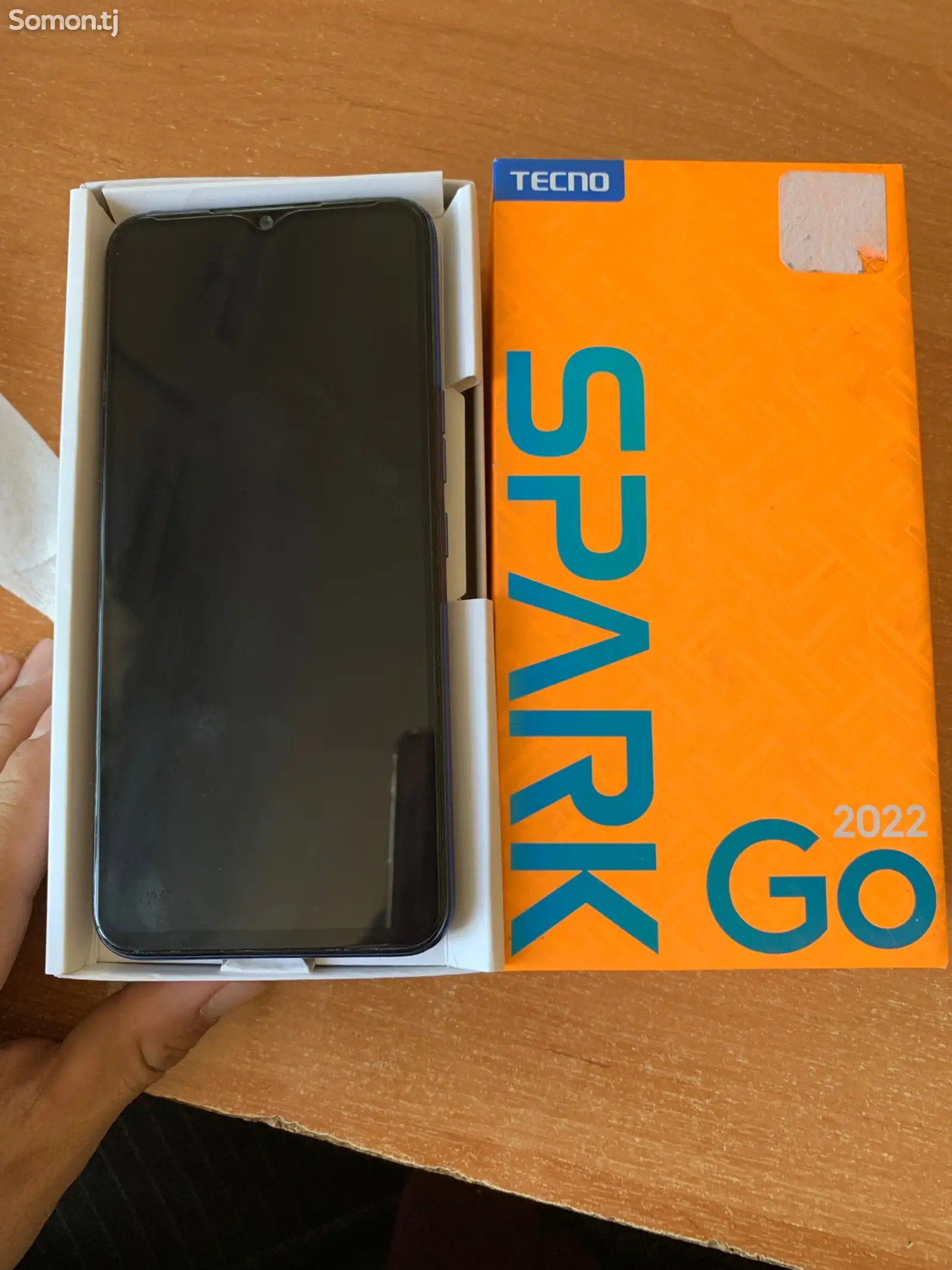 Tecno Spark 8C-3