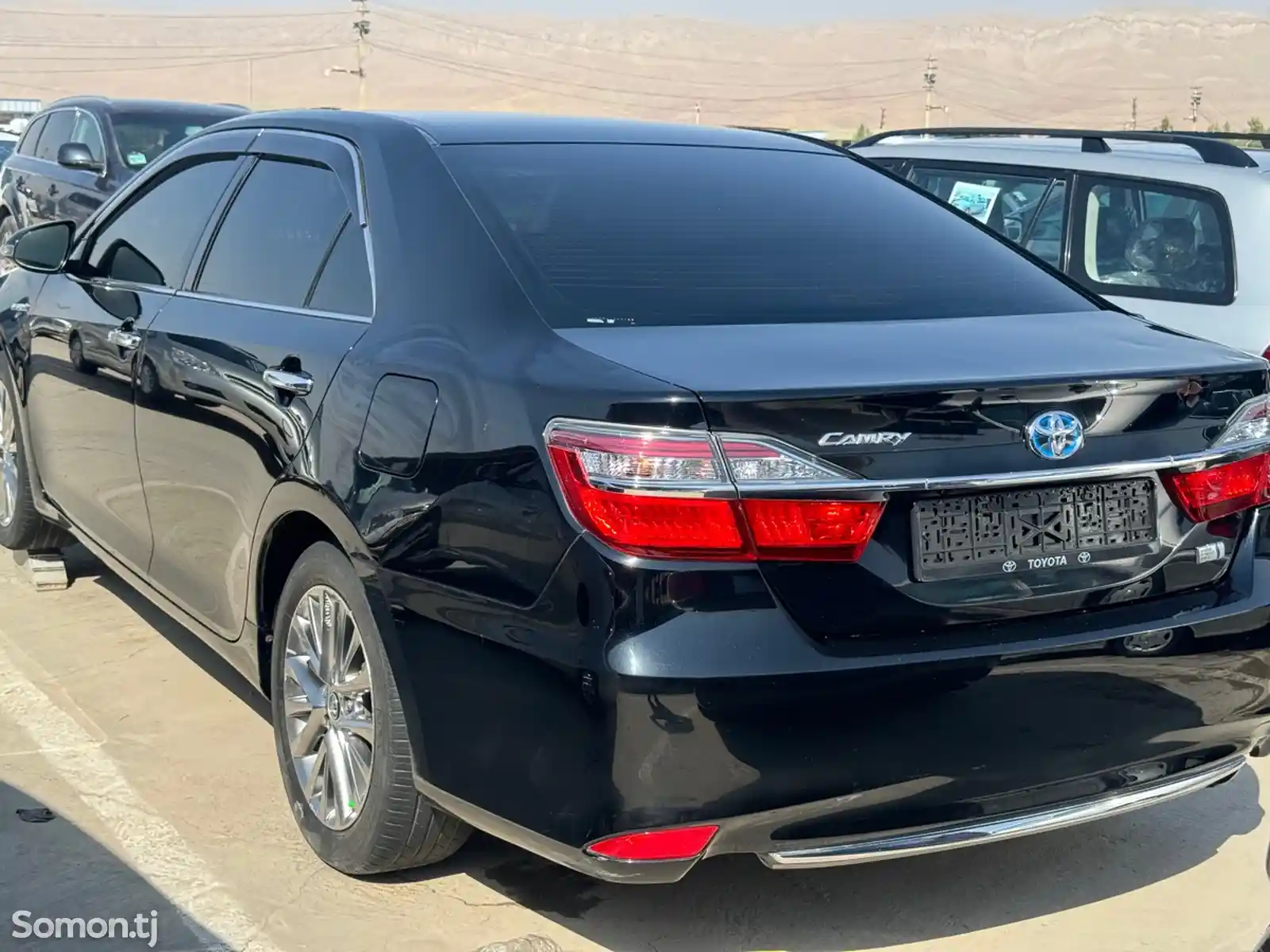 Toyota Camry, 2017-4