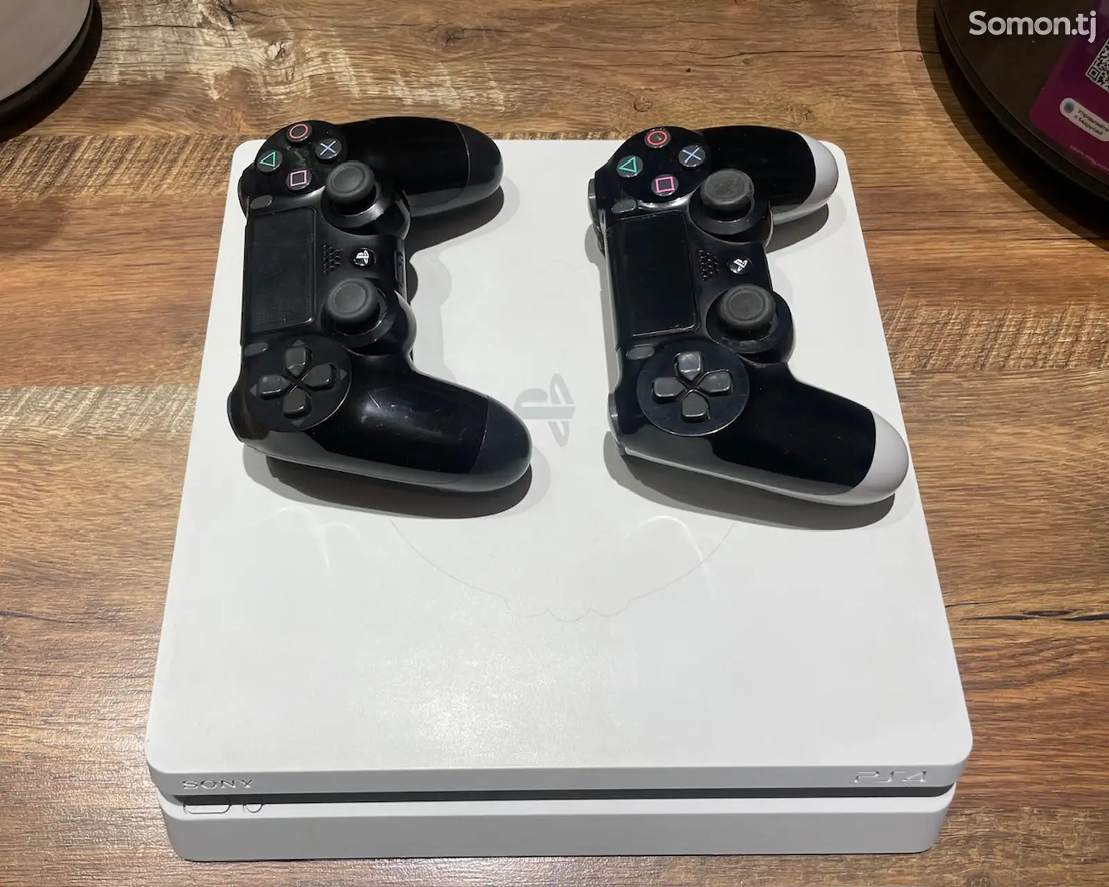 Игровая приставка Sony PlayStation 4 slim