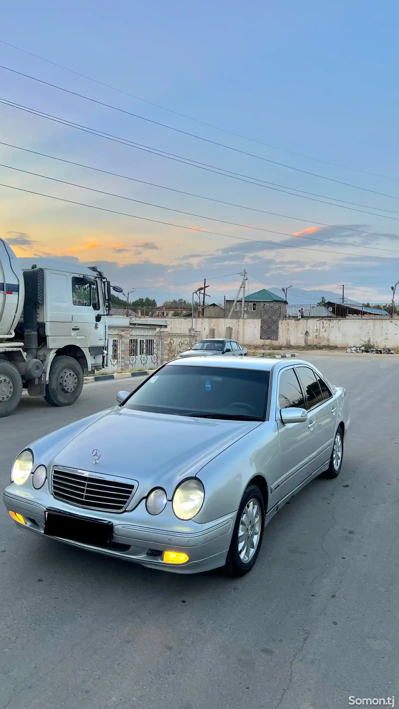 Mercedes-Benz E class, 2001-5