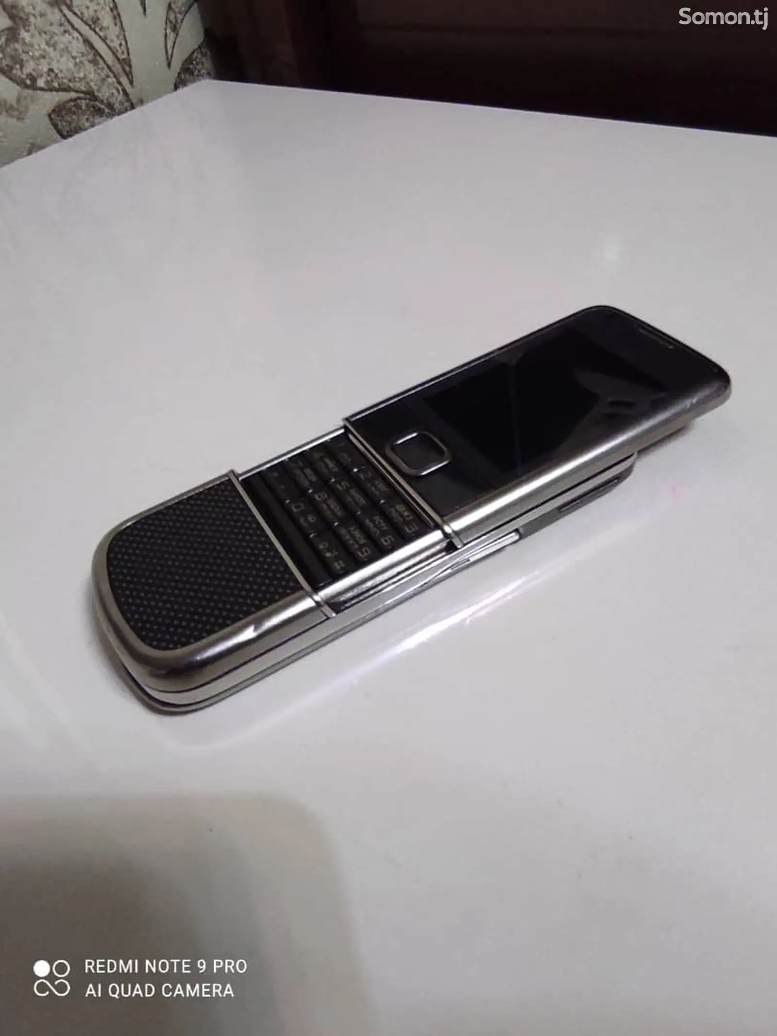 Nokia 8800 arte carbon-1