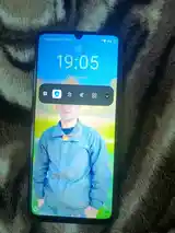 Смартфон Realme-2