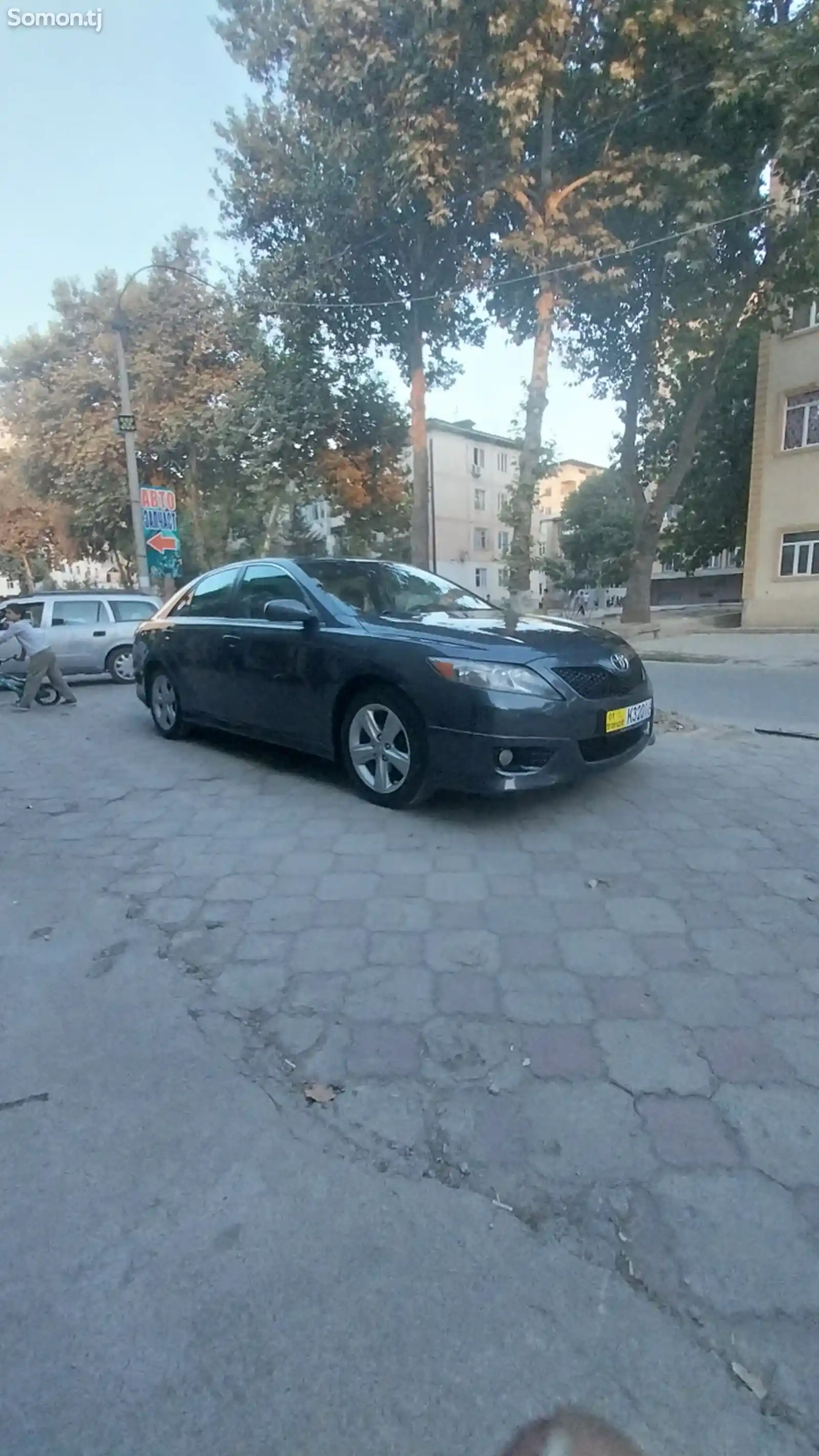 Toyota Camry, 2010-1