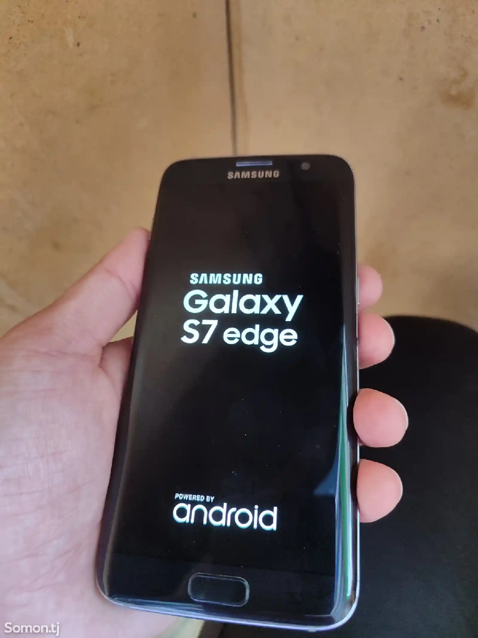 Samsung Galaxy S7 edge 32GB-1