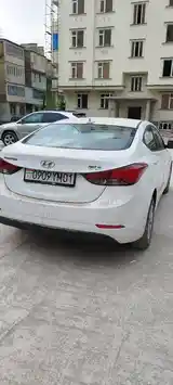 Hyundai Elantra, 2016-2