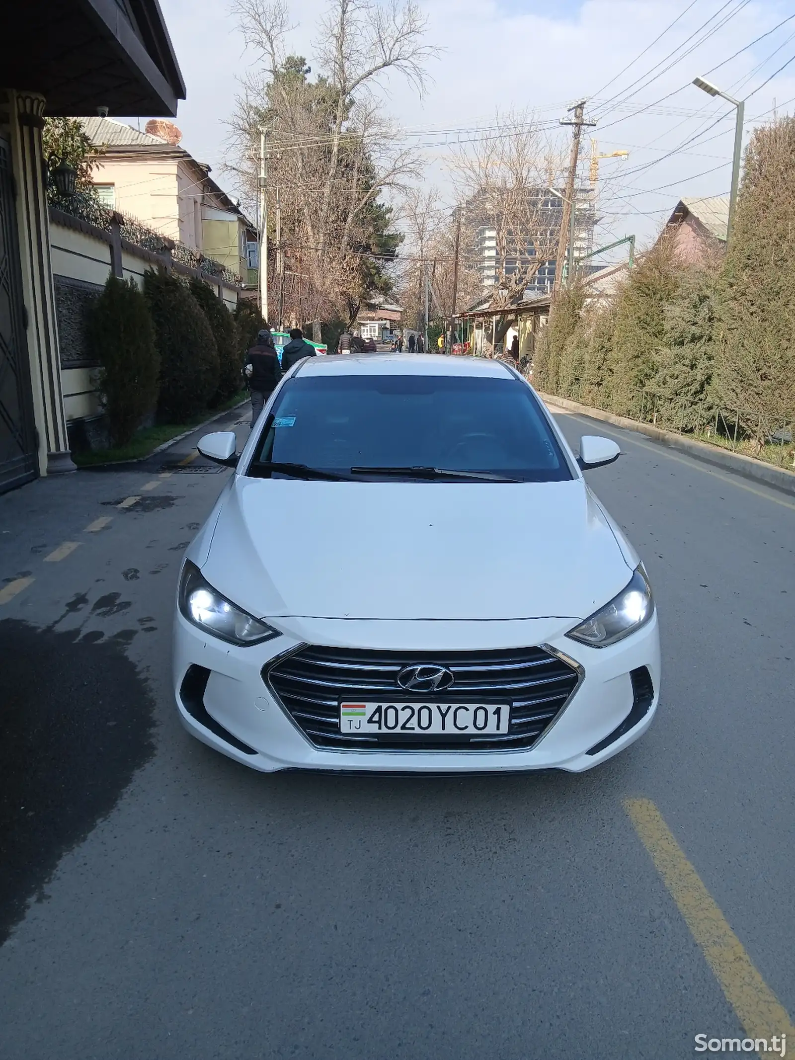 Hyundai Elantra, 2017-1