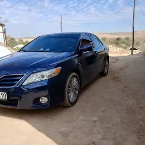 Toyota Camry, 2011