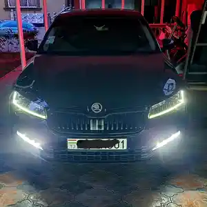 Skoda Superb, 2021