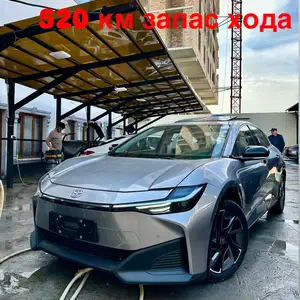 Toyota BZ3, 2024