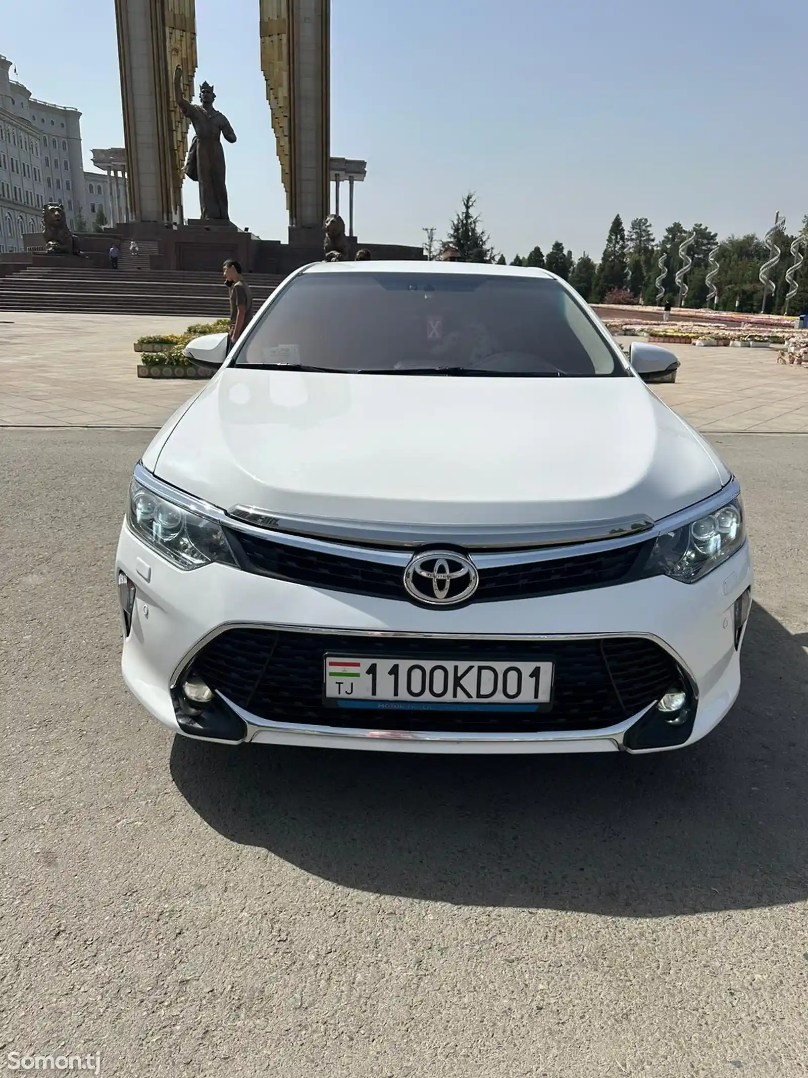 Toyota Camry, 2016-1