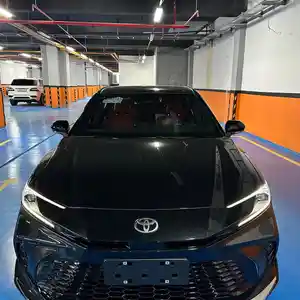 Toyota Camry, 2024