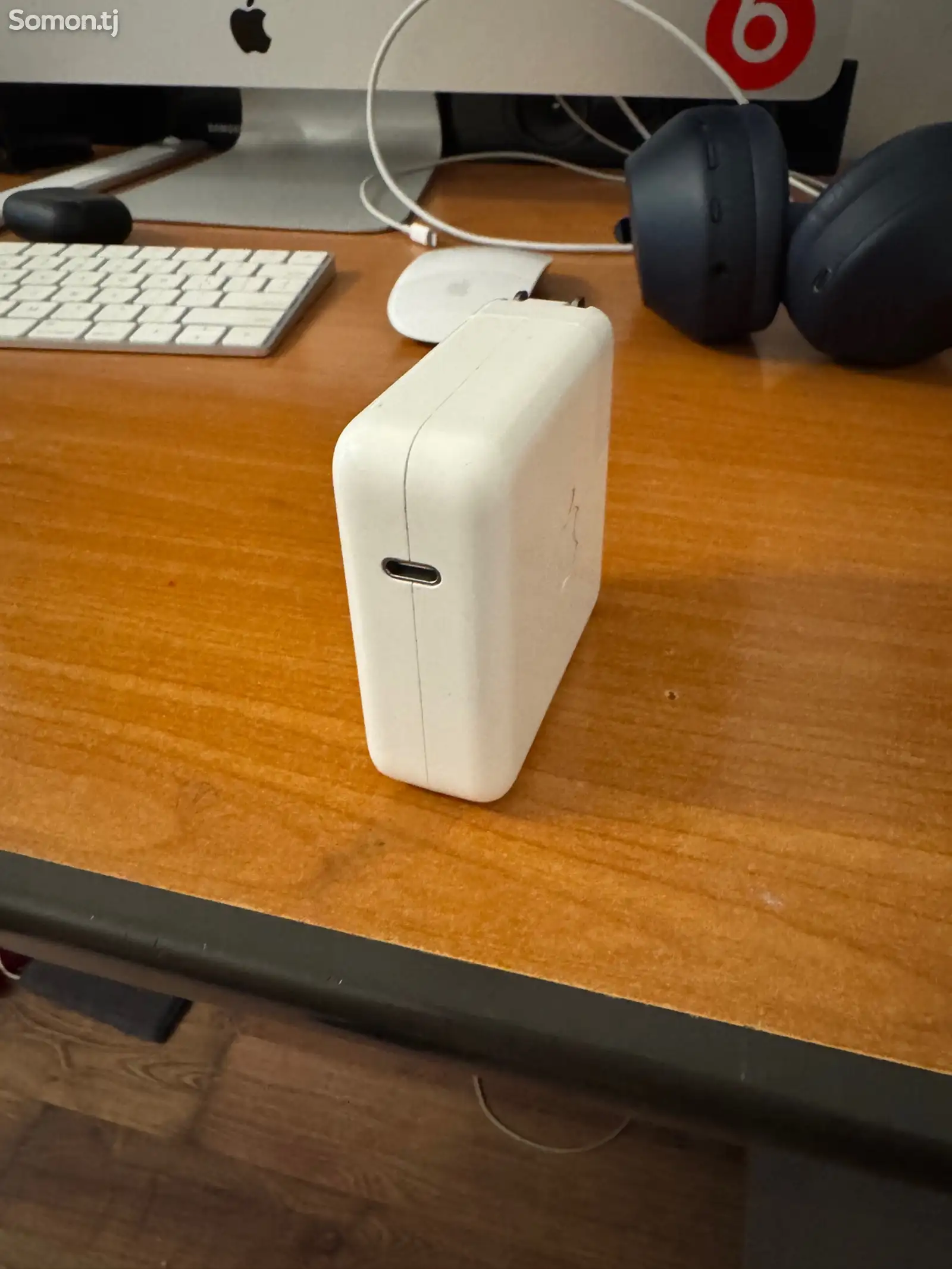 Блок питания Apple adapter 61w model A1718-1