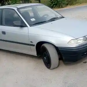 Opel Astra F, 1992