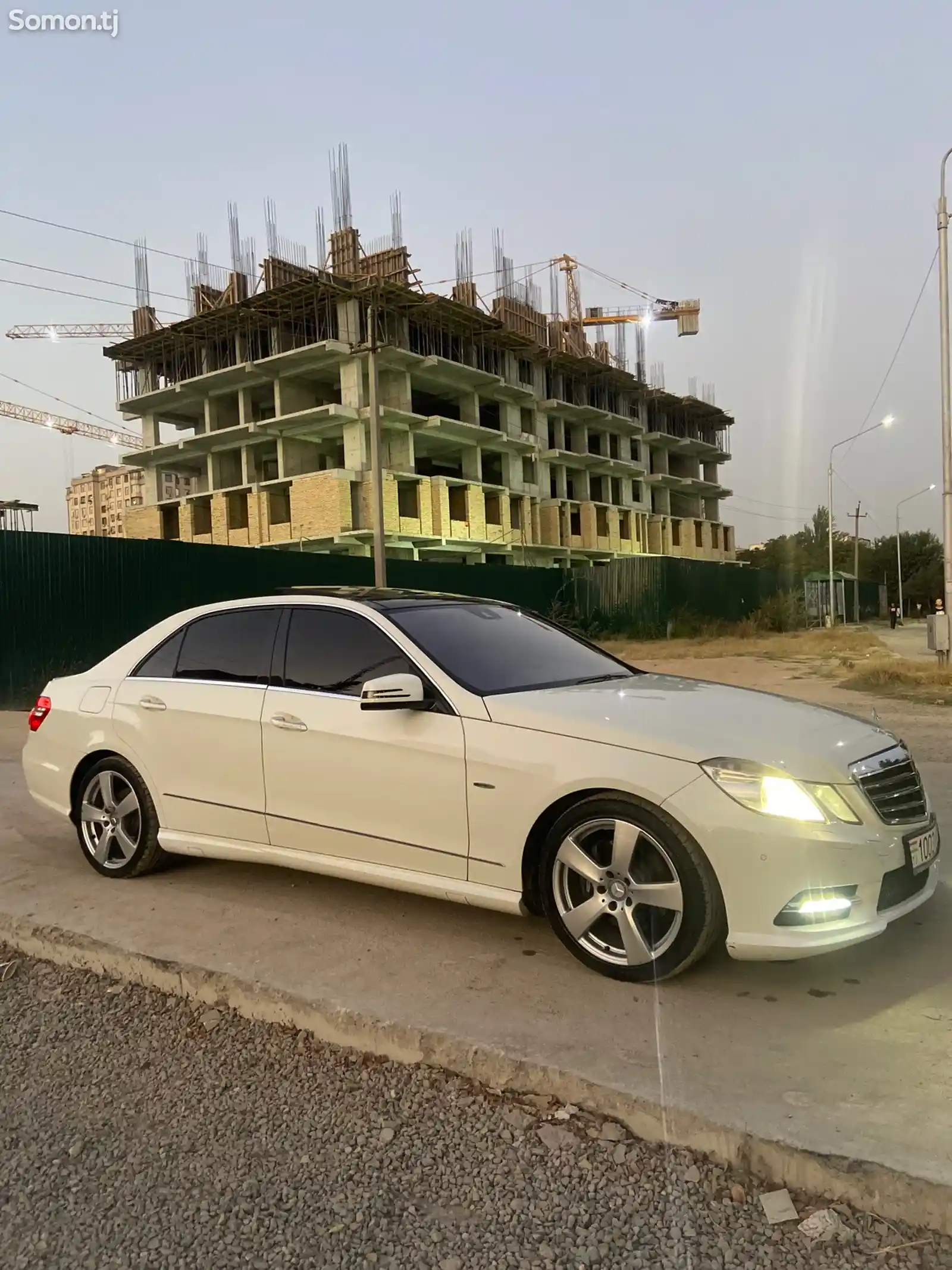 Mercedes-Benz E class, 2011-3