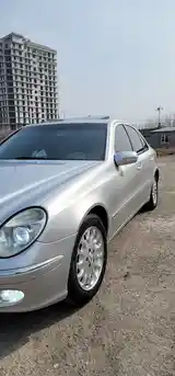 Mercedes-Benz E class, 2002-3