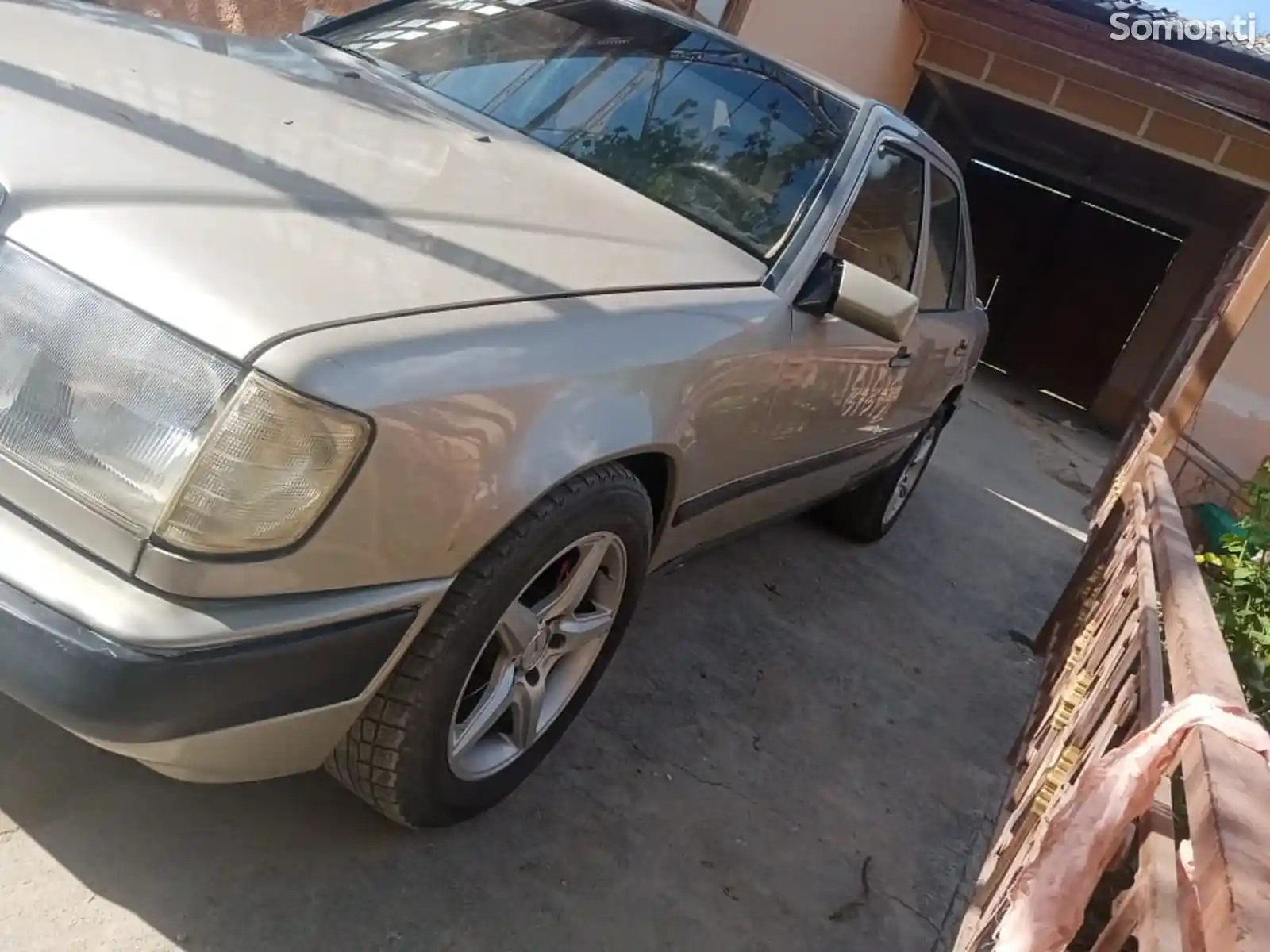 Mercedes-Benz W124, 1986-2