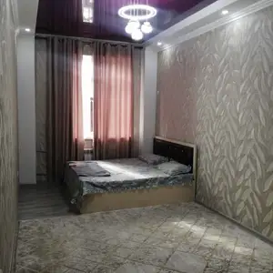 2-комн. квартира, Цокольный этаж, 70м², Сино