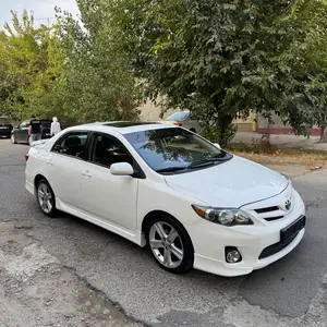 Toyota Corolla, 2012