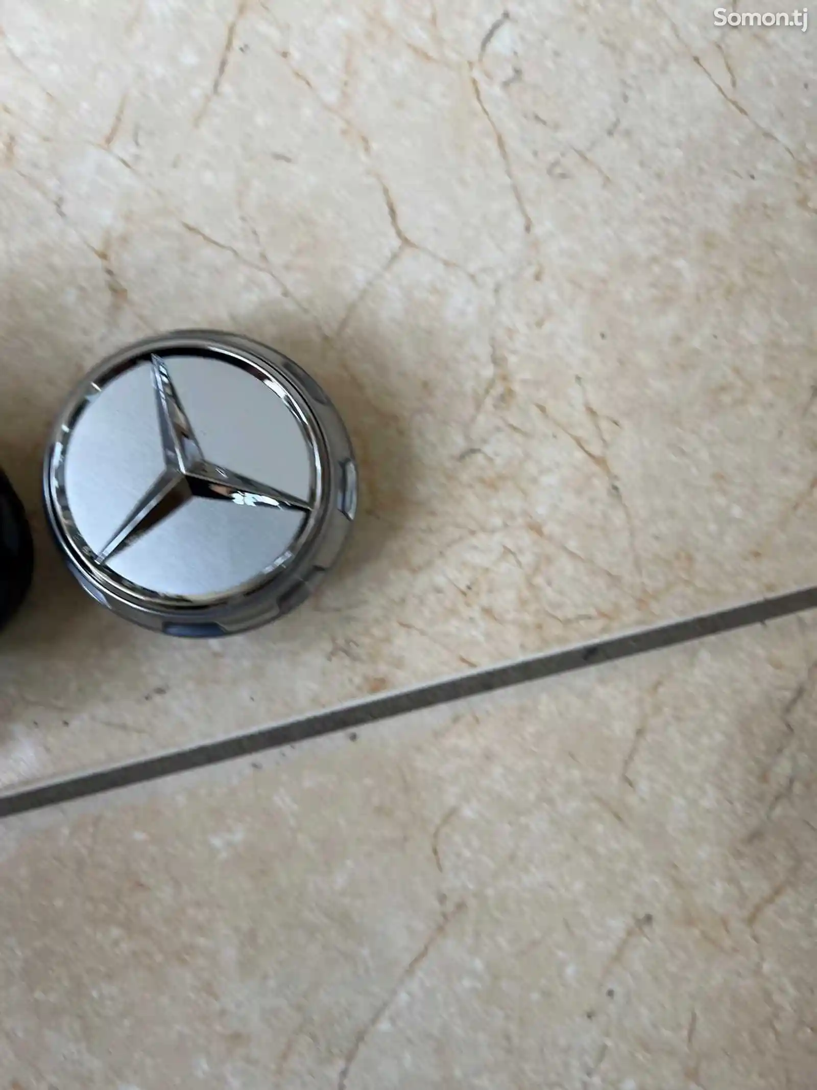 Колпачок резьбовой от Mercedes-Benz-3