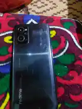 Телефон Realme-2