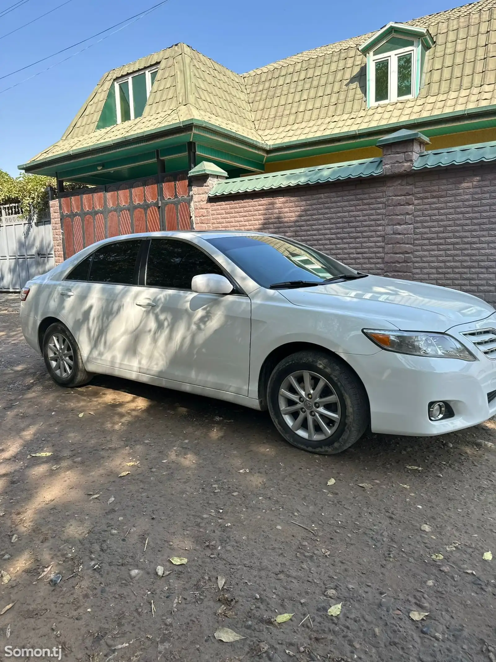 Toyota Camry, 2010-1