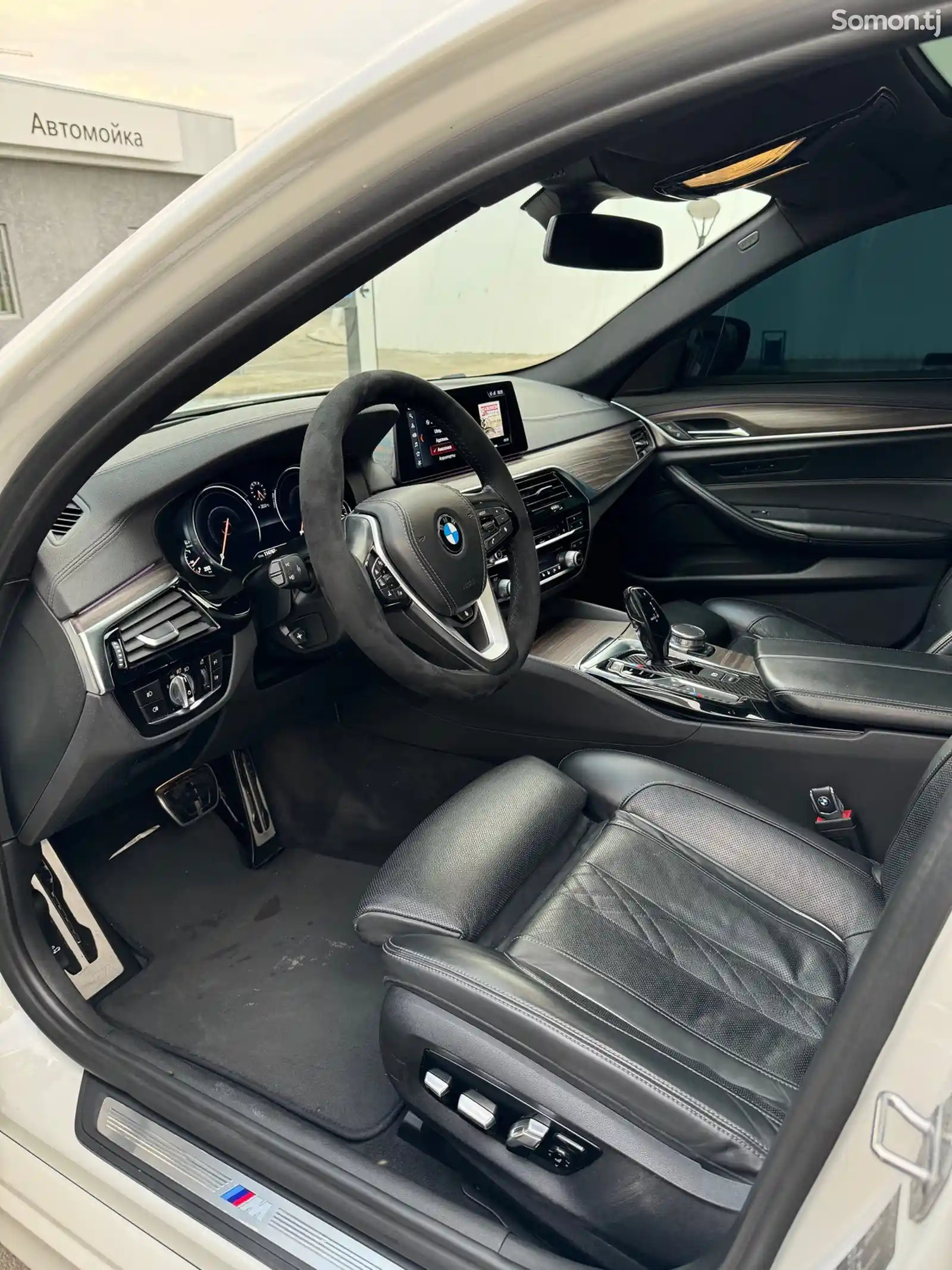 BMW 5 series, 2018-12