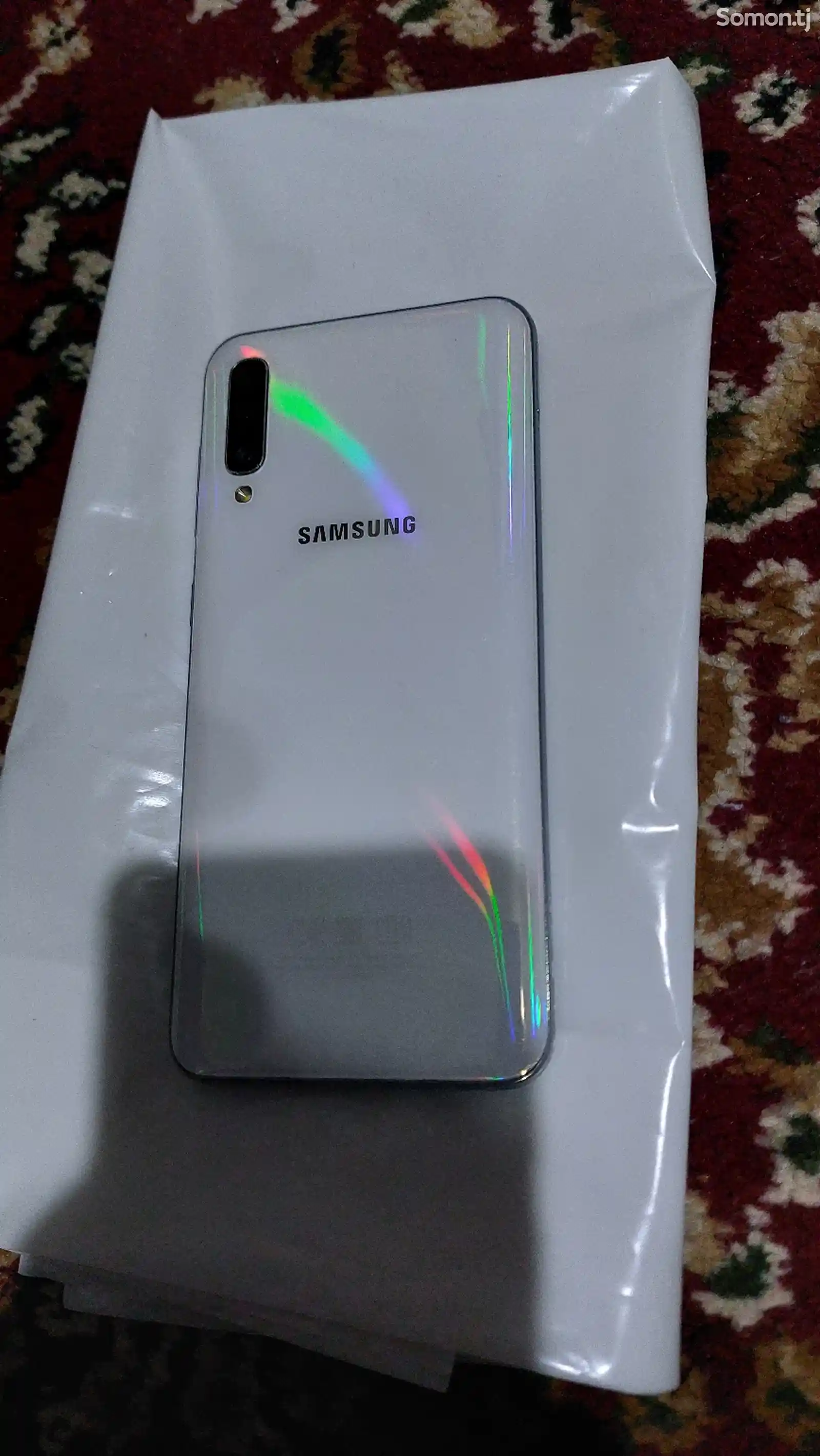 Samsung Galaxy A50-3