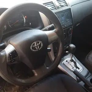 Toyota Corolla, 2013