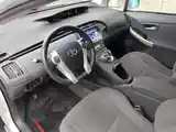 Toyota Prius, 2011-7