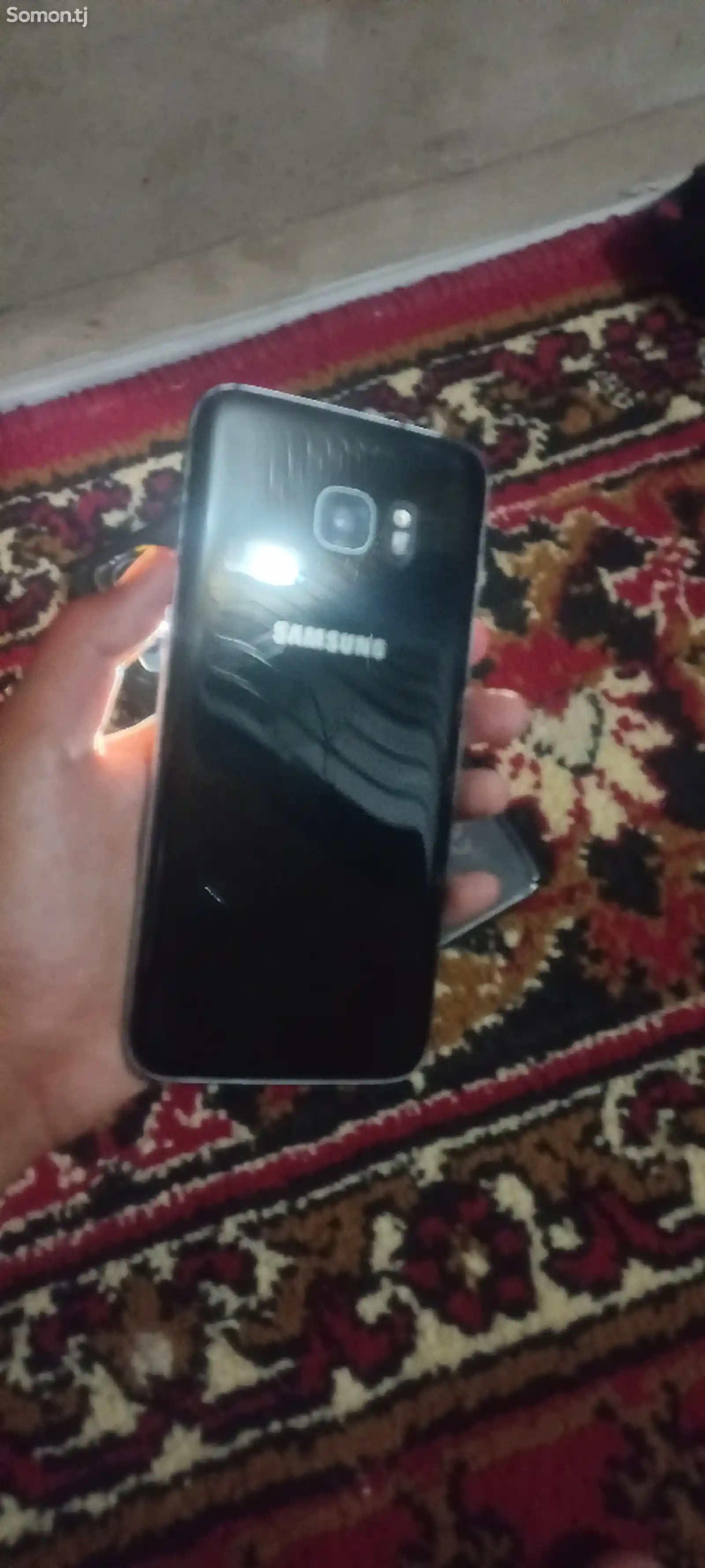 Samsung Galaxy S7edge-2