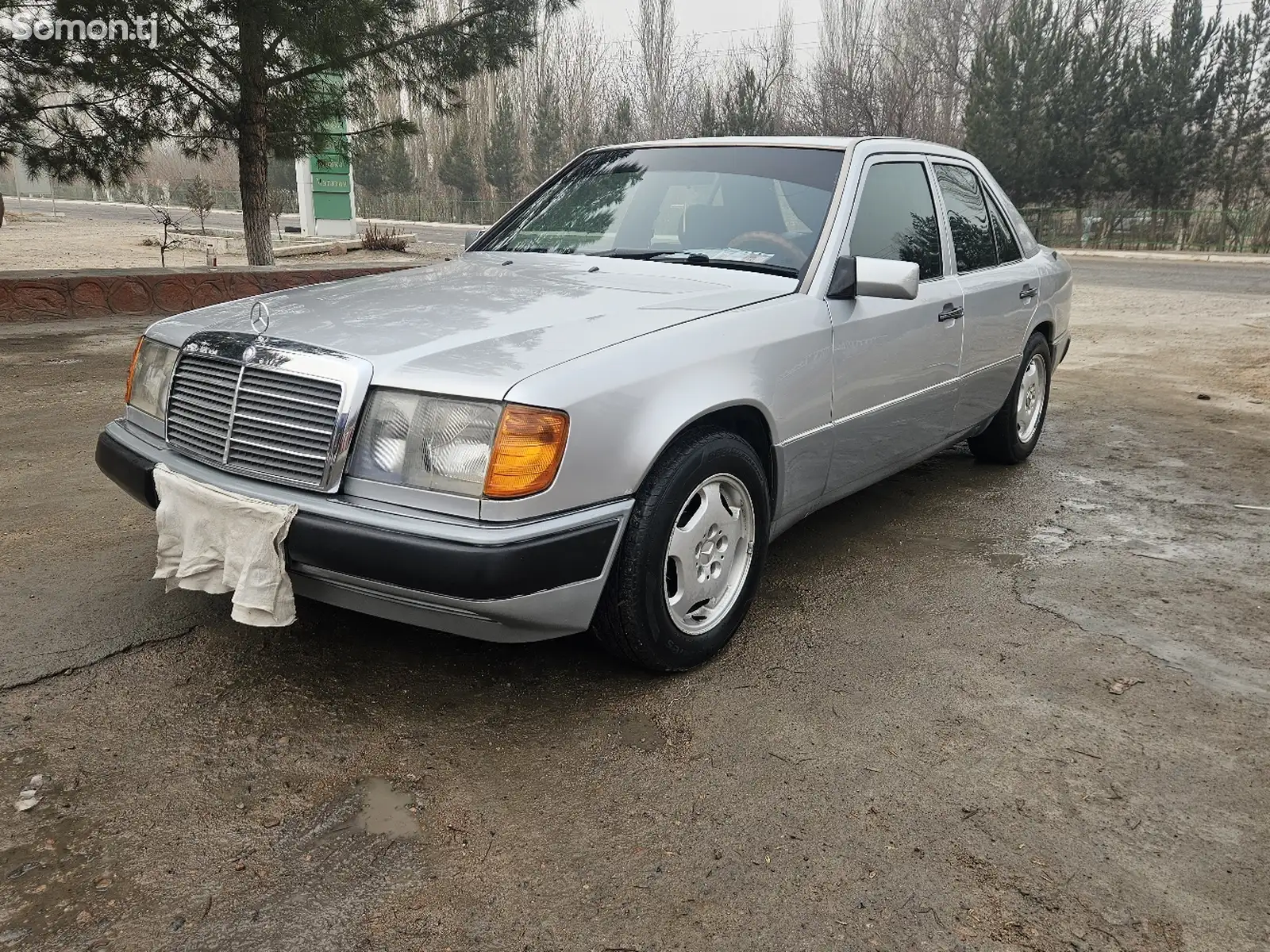 Mercedes-Benz W124, 1992-1