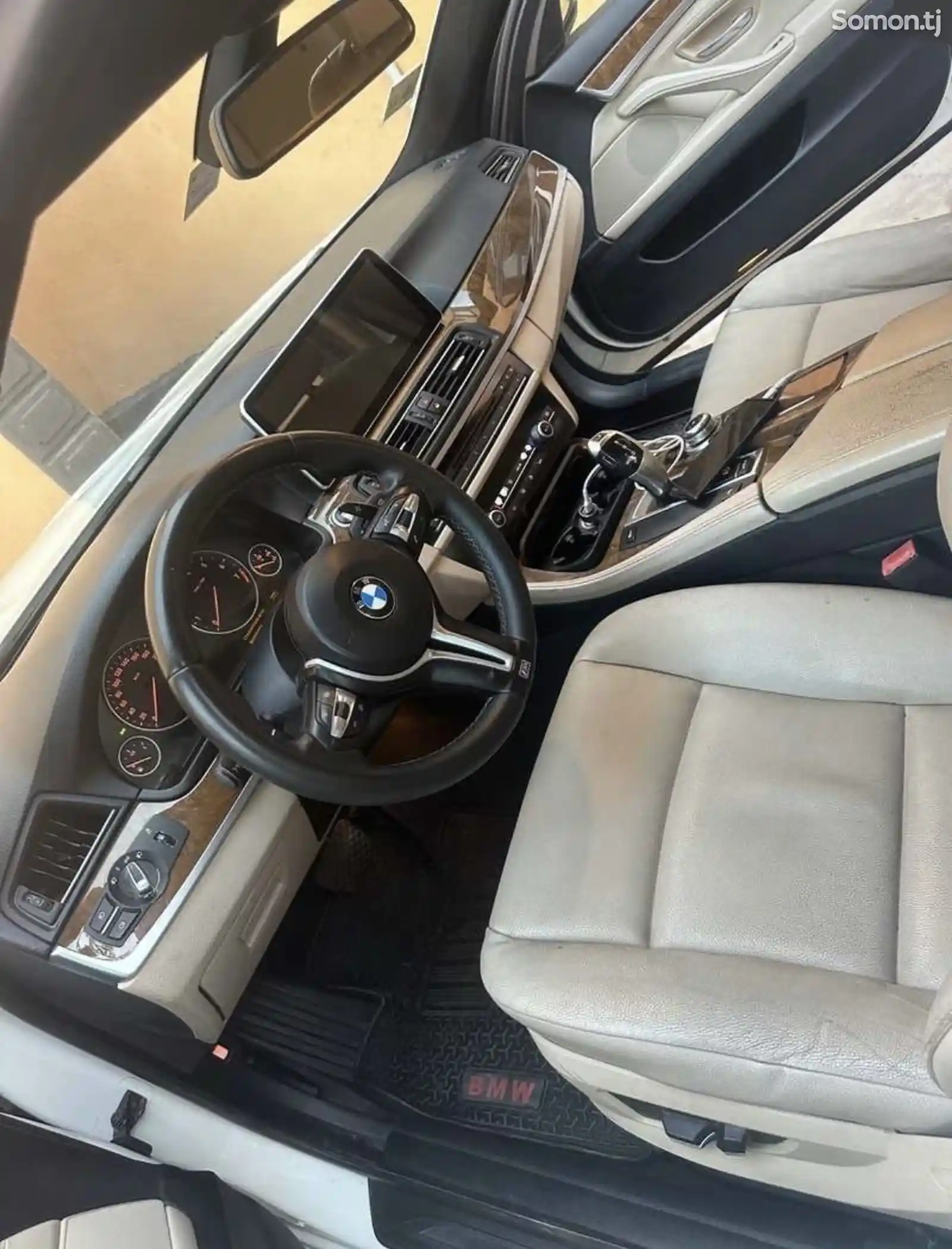 BMW 5 series, 2012-5