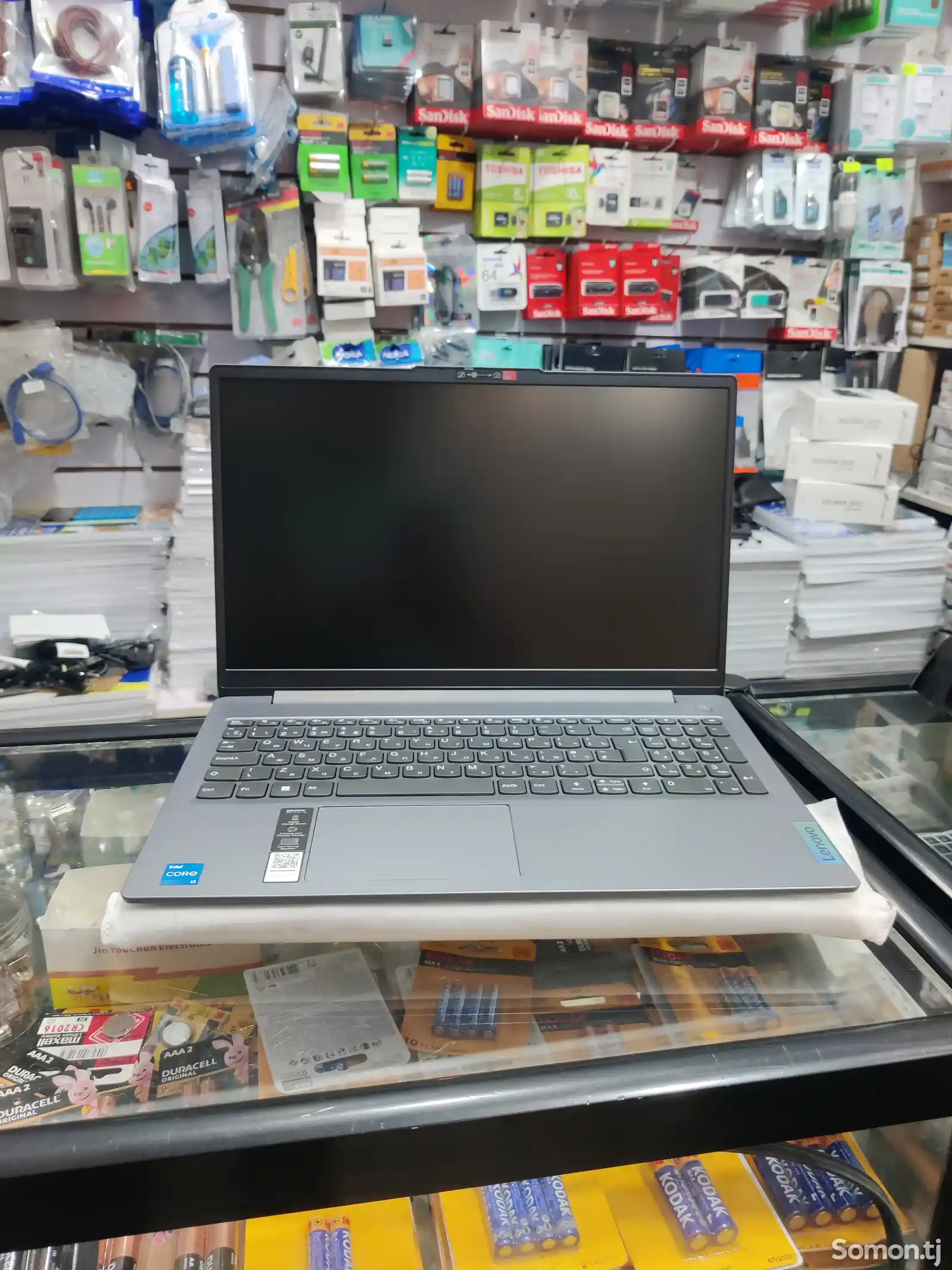 Ноутбук Lenovo core i3 13gen-4