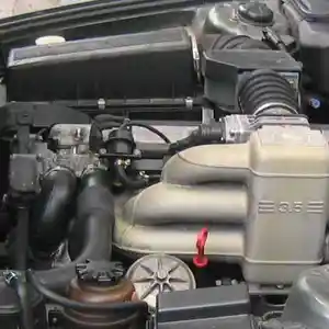 Двигатель от BMW E34 E32 M30