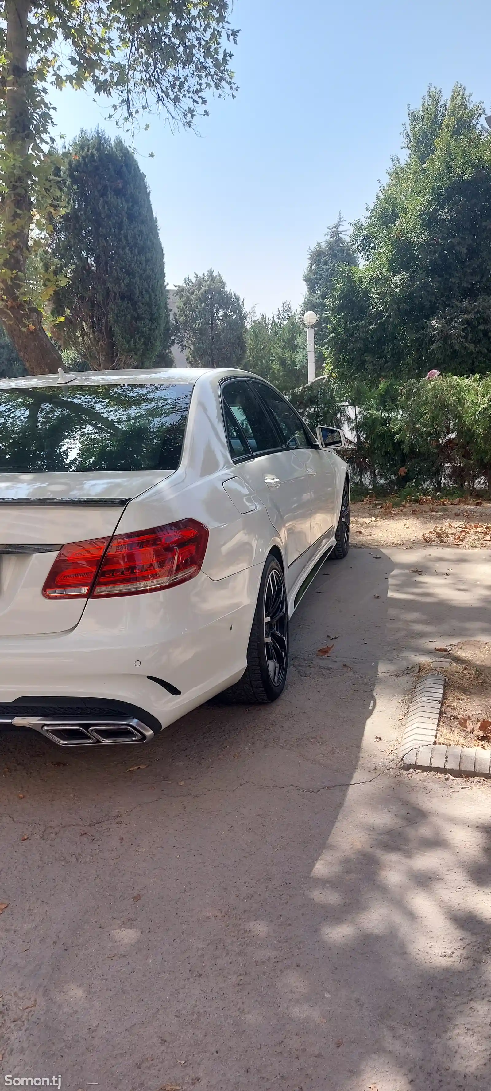 Mercedes-Benz E class, 2010-4